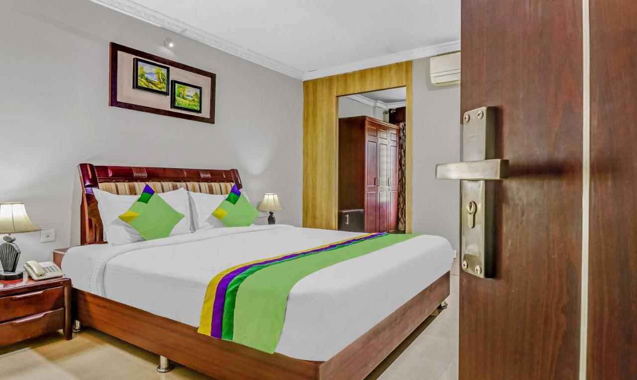 Treebo Symphony Hotels And Resorts Angamally Kizhake Chālakudi Extérieur photo