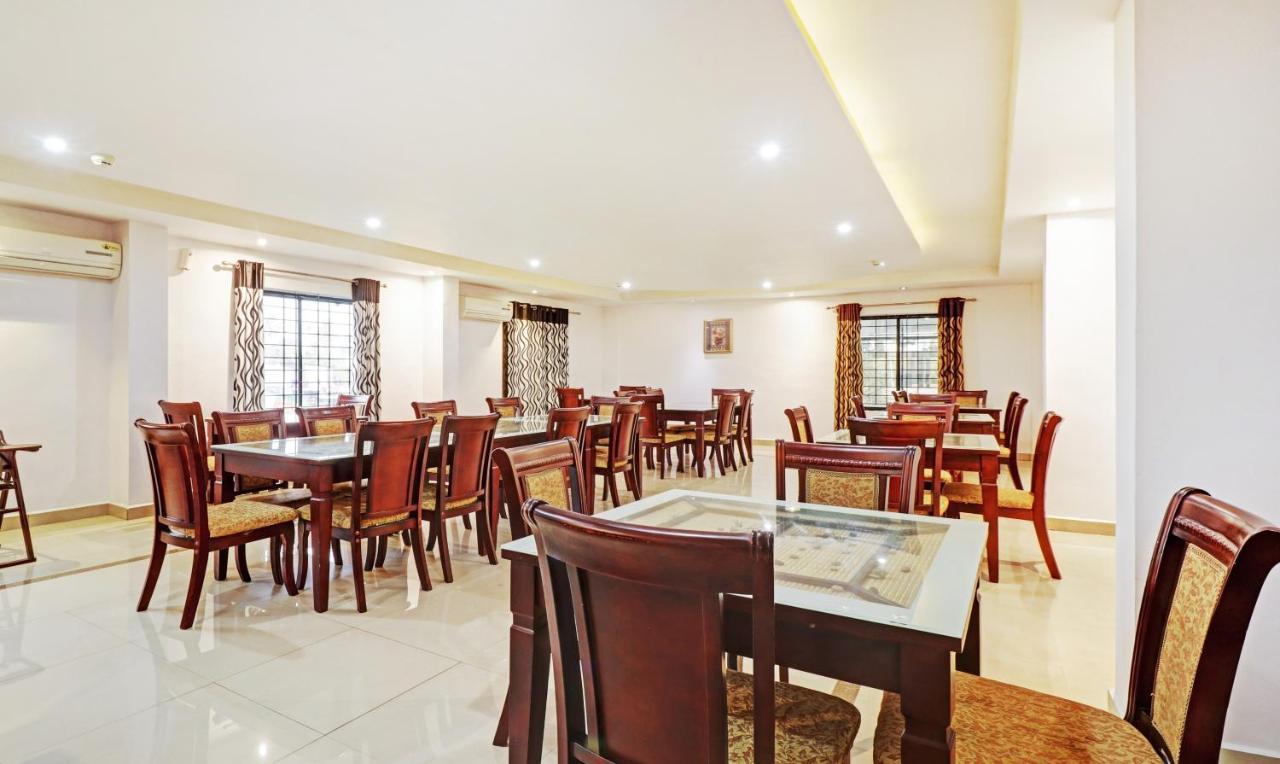 Treebo Symphony Hotels And Resorts Angamally Kizhake Chālakudi Extérieur photo