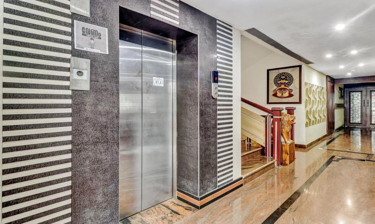 Treebo Symphony Hotels And Resorts Angamally Kizhake Chālakudi Extérieur photo